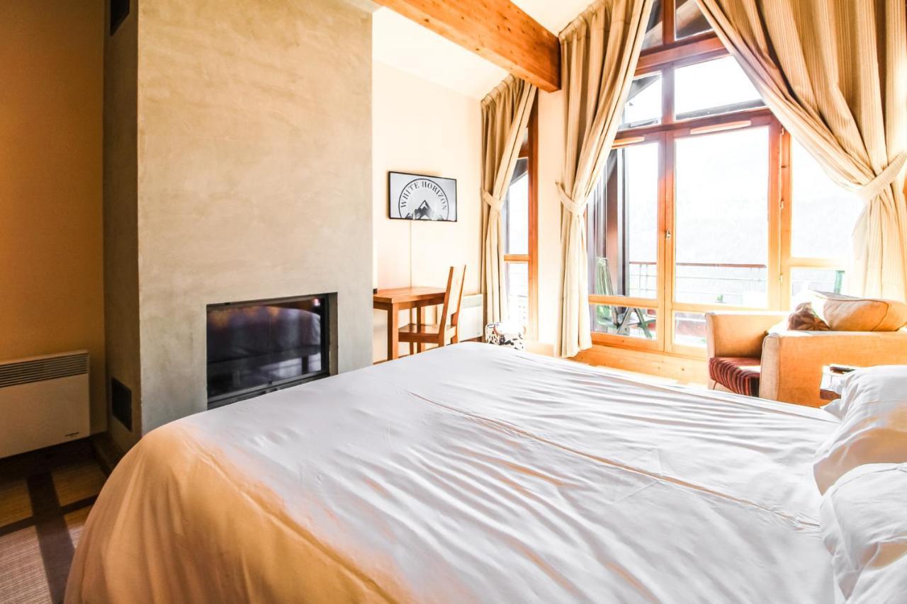 Exceptional 3 Bed Penthouse With Fireplace And Stunning Views Flaine Kültér fotó